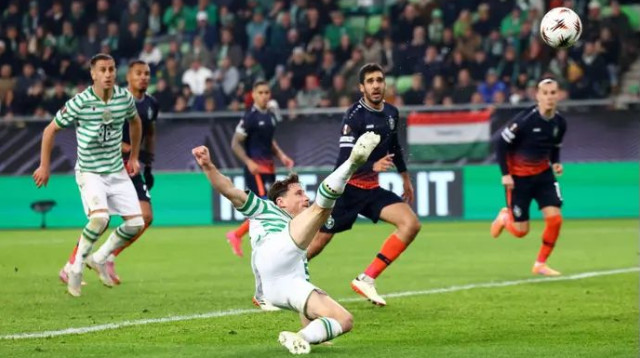 שער שני במדי פרנצווארוש. גבי קניקובסקי (צילום: רויטרס)