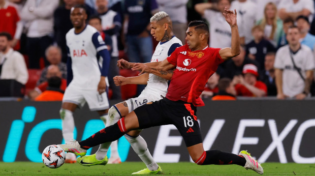 קאסמירו מול רישרליסון, מנצ'סטר יונייטד נגד טוטנהאם (צילום: רויטרס)