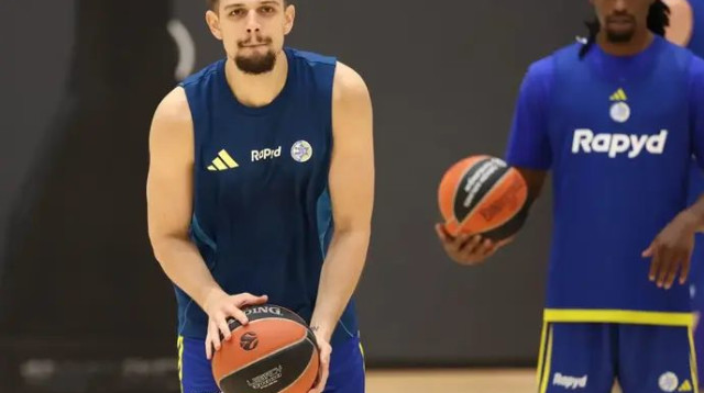 לא קיבל הזדמנות. טריפונוביץ' (צילום: דני מרון)