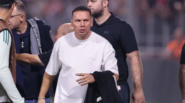 "משחקים שהיו בידיים שלנו". ברק בכר (צילום: מאור אלקסלסי)