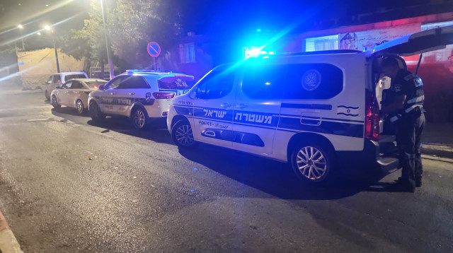 זירת הרצח ביפו (צילום: דוברות המשטרה)