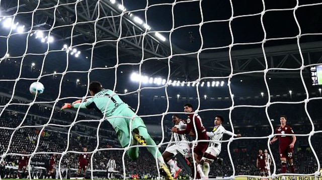 הכדור הזה לא נכנס. שחקני יובנטוס וטורינו ב-0:0 המאכזב (צילום: Getty images)