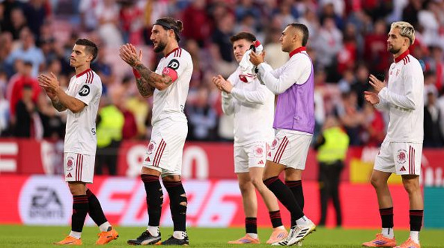 שחקני סביליה. בקרוב יעברו לידיים חדשות? (צילום: Fran Santiago / Stringer)