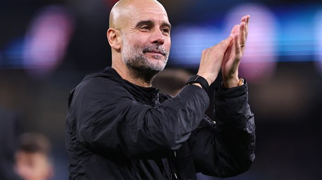 פפ גווארדיולה (צילום: Robbie Jay Barratt - AMA / Contributor)