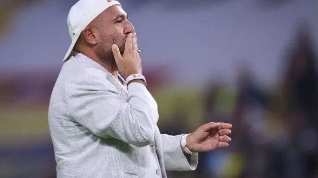 נמני חשף את תוכן הפגישה עם אברמוב היום בצהריים (צילום: מאור אלקסלסי)