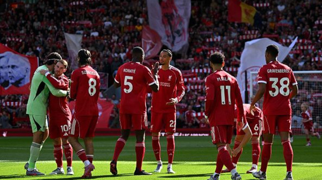 שחקני ליברפול חוגגים (צילום: Liverpool FC / Contributor)