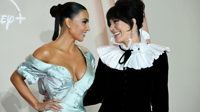 קריס ג׳נר, קים קרדשיאן (צילום: BERTRAND GUAY/AFP via Getty Images)