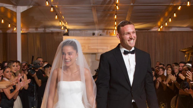 נועה קירל ודניאל פרץ – החתונה (צילום: ערן בארי)