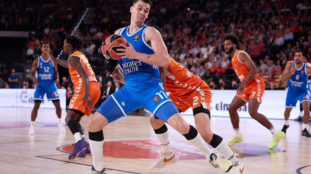 מריו הזוניה, ריאל מדריד (צילום: GettyImages)