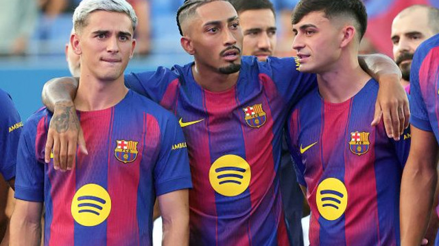 פדרי, גאבי וראפיניה (צילום: NurPhoto / Contributor)