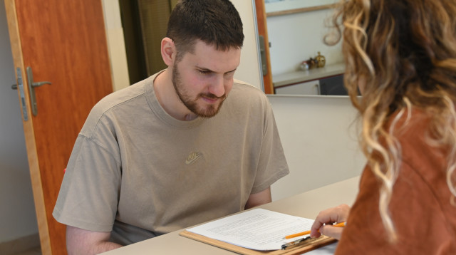 סער גנור-גולדשטיין (צילום: פאולינה פטימר)