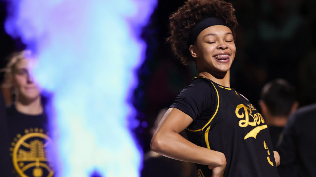 שחקנית מכללת נוטרדאם האנה הידאלגו (צילום: GettyImages, Geoff Stellfox)