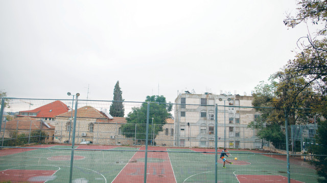 מגרש כדורגל (צילום: ליאור מזרחי, פלאש 90)