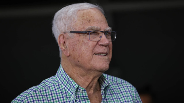 נשיא מכבי חיפה יעקב שחר (צילום: מאור אלקסלסי)