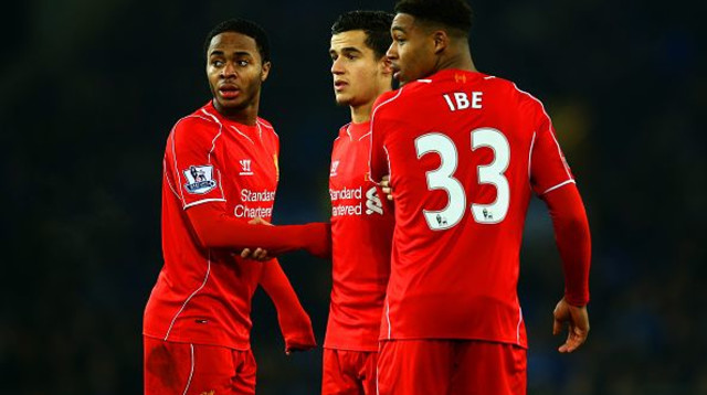 פליפה קוטיניו, ראחים סטרלינג וג'ורדן אייב במדי ליברפול (צילום: Gettyimages)