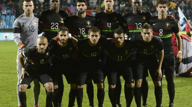 רפא סילבה במדי נבחרת פורטוגל (צילום: JOHN THYS / Stringer)