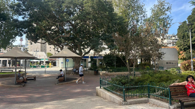 מרכז שוסטר תל אביב (צילום: מאיה כהן)