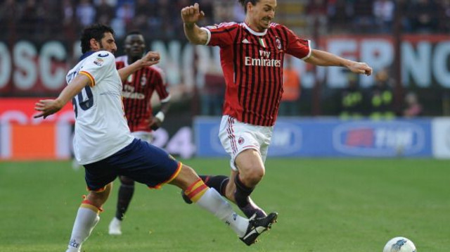 מוריס קרוצ'יירי במדי לצ'ה מול זלאטן (צילום: Valerio Pennicino / Stringer)