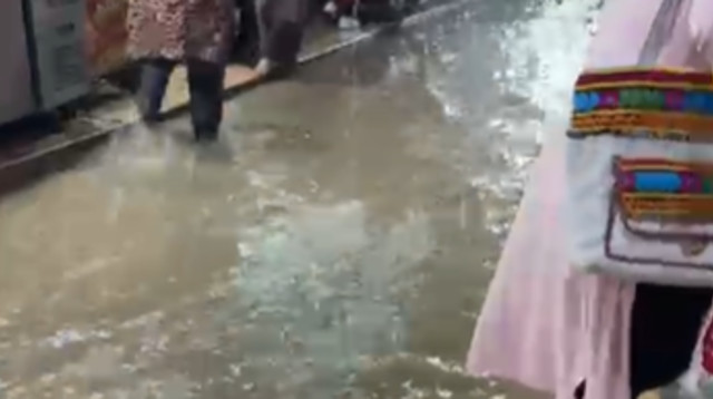 הצפות בעיר העתיקה בעכו (צילום: שימוש לפי סעיף 27א')