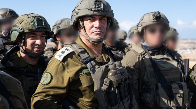 הרמטכ"ל אייל זמיר בהערכת מצב באוגדת עזה (צילום: דובר צה"ל)