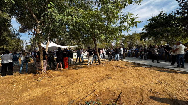 הלוויתו של מני גודארד ז"ל בקיבוץ בארי (צילום: דן עזרא)