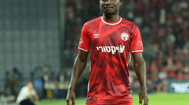 קינגס קאנגווה שחקן הפועל באר שבע (צילום: אודי ציטיאט)