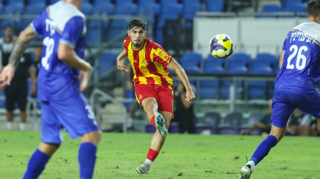 שחקן מ.ס. אשדוד, אורי עזו (צילום: לירון מולדובן)