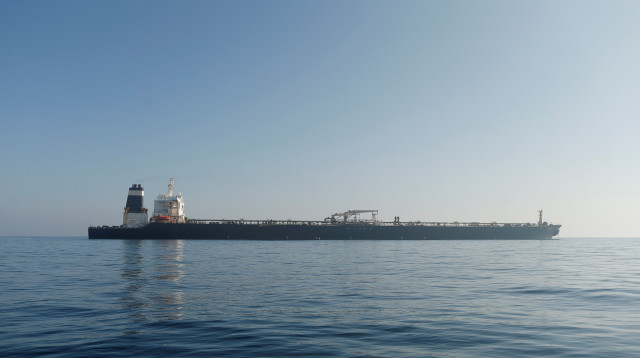 מכלית נפט איראנית בגיברלטר (צילום: רויטרס)