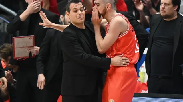 הרבה סיבות לחגוג. איטודיס (צילום: ברני ארדוב)