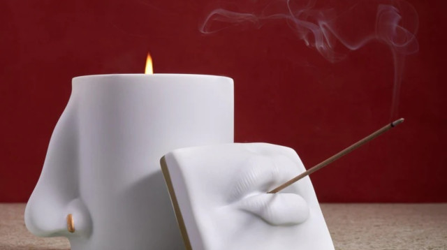 L'OBJET מחזיק קטורת בצורת שפתיים מפורצלן (צילום: באדיבות המותג)