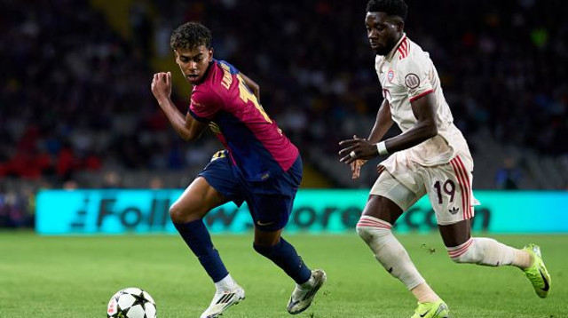 לאמין ימאל מול אלפונסו דייויס (צילום: Gettyimages)