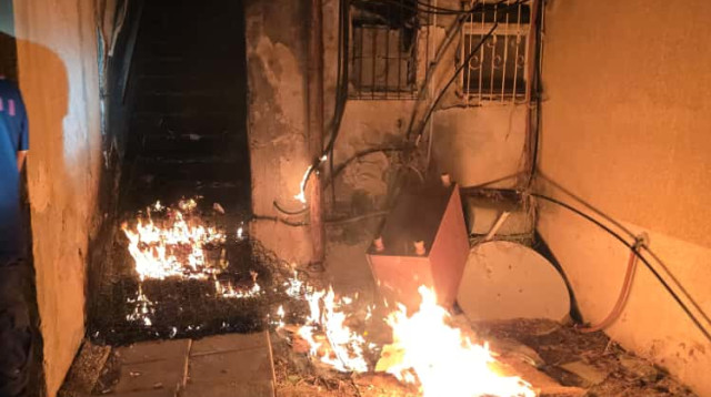 גל שריפות בבניינים בבאר שבע (צילום: מתנאל בושרי)