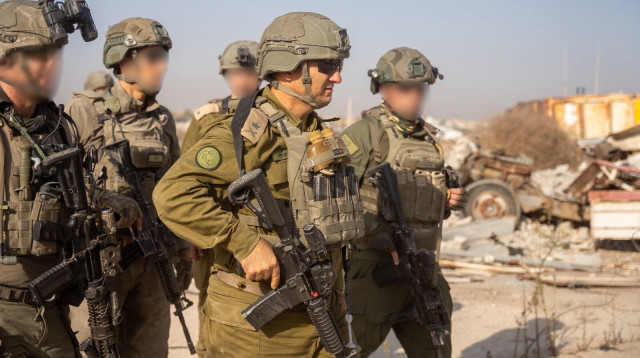 אלוף יניב עשור ברצועת עזה (צילום: דובר צהל)