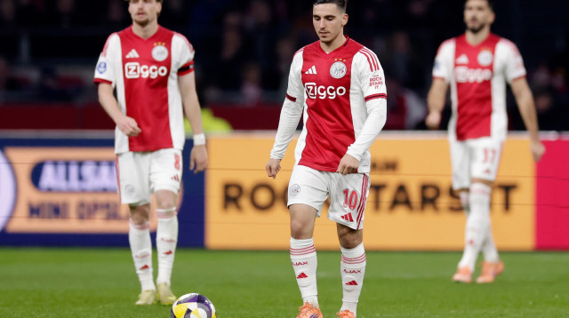 אוסקר גלוך מתוסכל אחרי שער שספגה אייאקס (צילום: GettyImages)