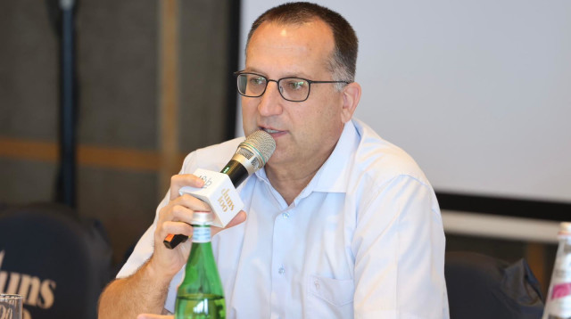 רן קוניק, ראש עיריית גבעתיים (צילום: ינאי רובחה)