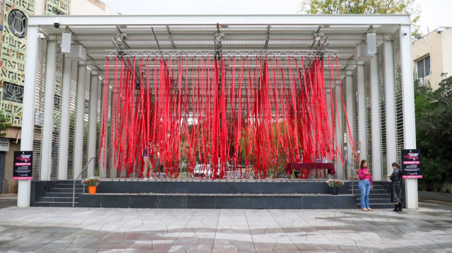 מיצג "סרטים של כוח" (צילום: אורי חבושי)