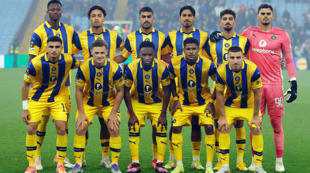 מכבי תל אביב, תמונה קבוצתית (צילום: רויטרס)