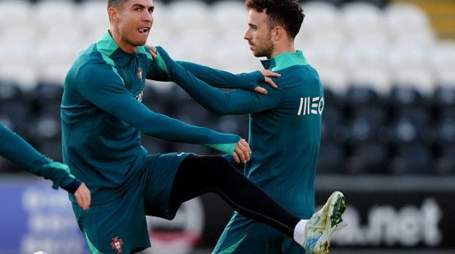 דיוגו ז'וטה וכריסטיאנו רונאלדו (צילום: Andrew Milligan - PA Images / Contributor)