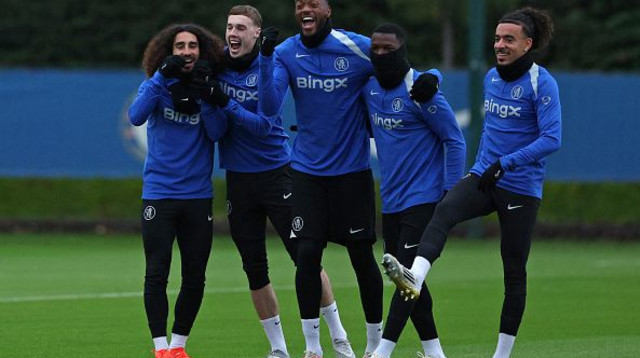 שחקני צ'לסי באימון (צילום: Gettyimages)