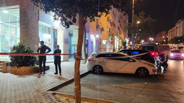 תיעוד מהזירה בירושלים (צילום: דוברות המשטרה)