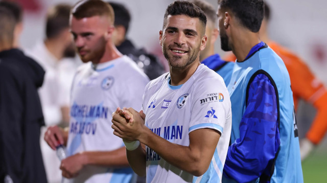 איתמר שבירו שחקן עירוני טבריה (צילום: מאור אלקסלסי)