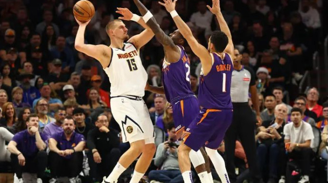 נגע בטריפל דאבל במשחק אדיר. יוקיץ' (צילום: רויטרס)