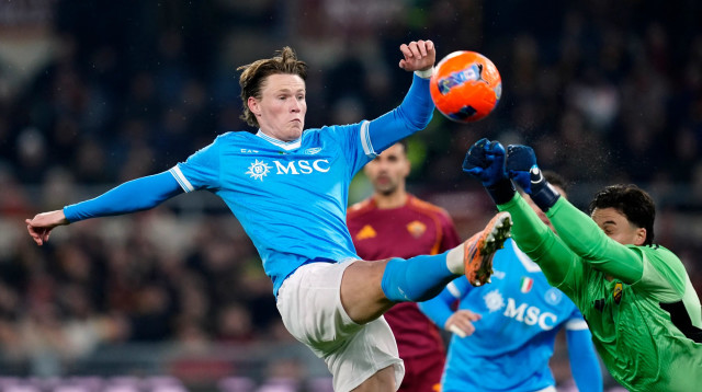 שחקן נאפולי, סקוט מקטומיניי (צילום: רויטרס)