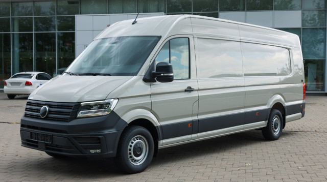 מיניבוס (צילום: שאטרסטוק)