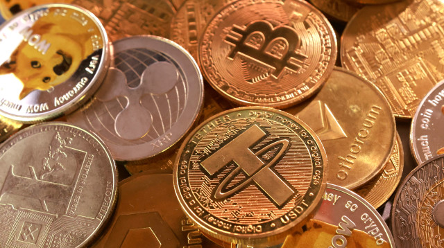 מטבעות קריפטו (צילום: REUTERS/Dado Ruvic/Illustration/File Photo)