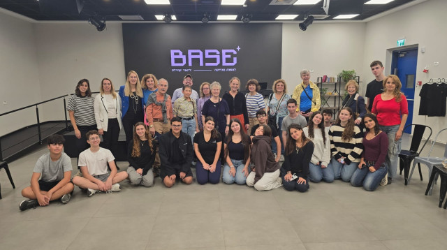 משלחת JCC (צילום: עיריית גבעתיים)