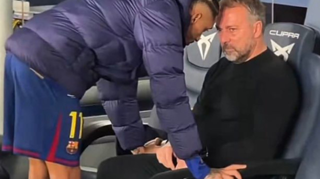 ראפיניה מנחם את פליק (צילום: צילום מסך, X (טוויטר))