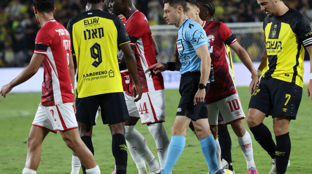 דוד פוקסמן, שופט כדורגל (צילום: דני מרון)