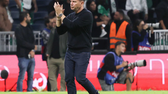 ברק בכר מאמן מכבי חיפה (צילום: דני מרון)