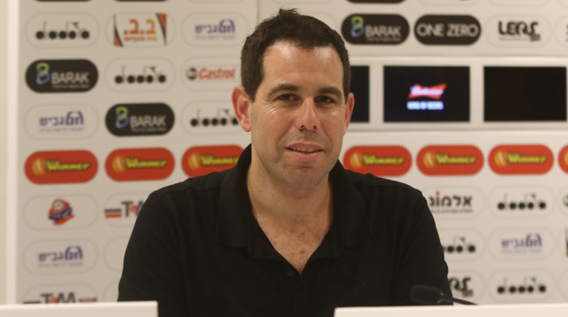 איתי רק מנכ"ל הפועל חיפה (צילום: שלומי גבאי)